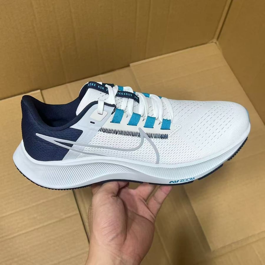View 3 - White / Blue