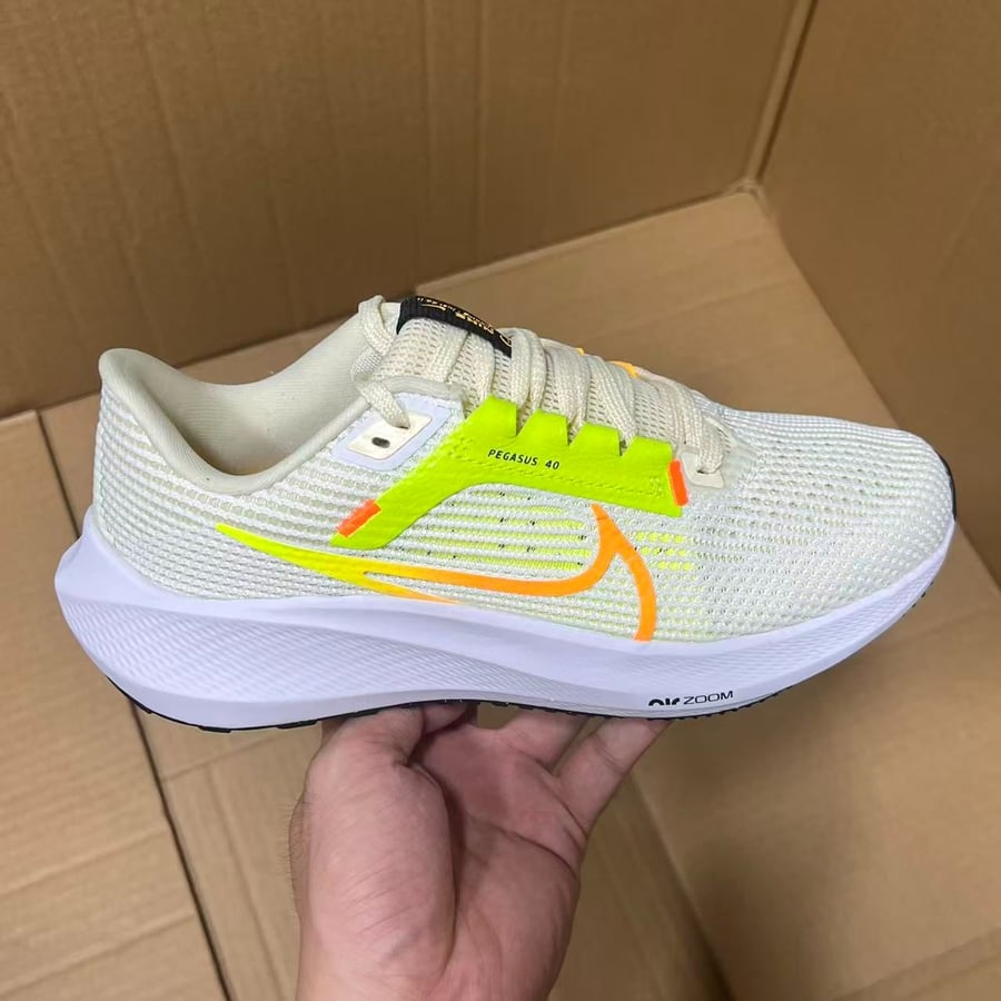 View 8 - White / Yellow