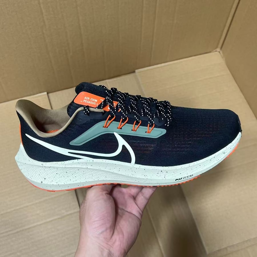 Running Shoes Dn Series
