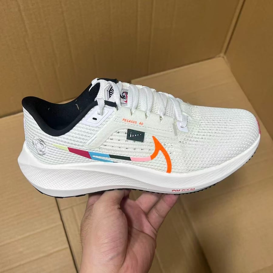 View 9 - White