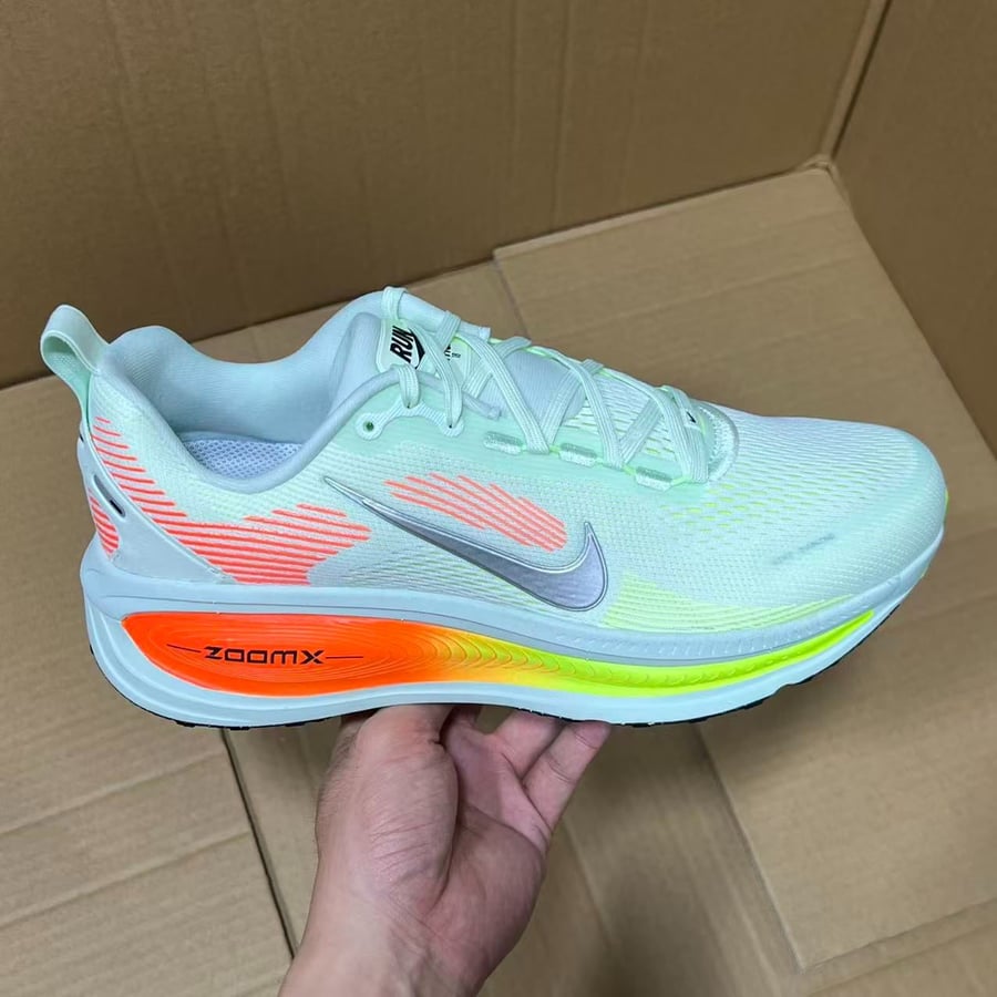 Running Shoes Dn Series