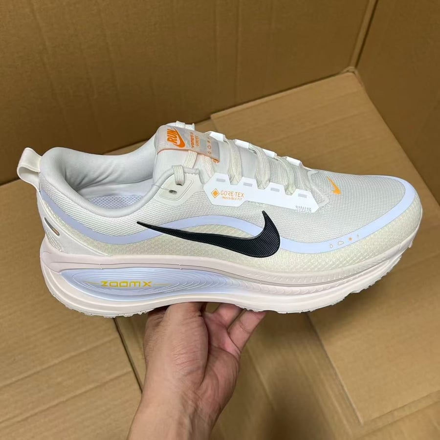 View 3 - Blue / Beige
