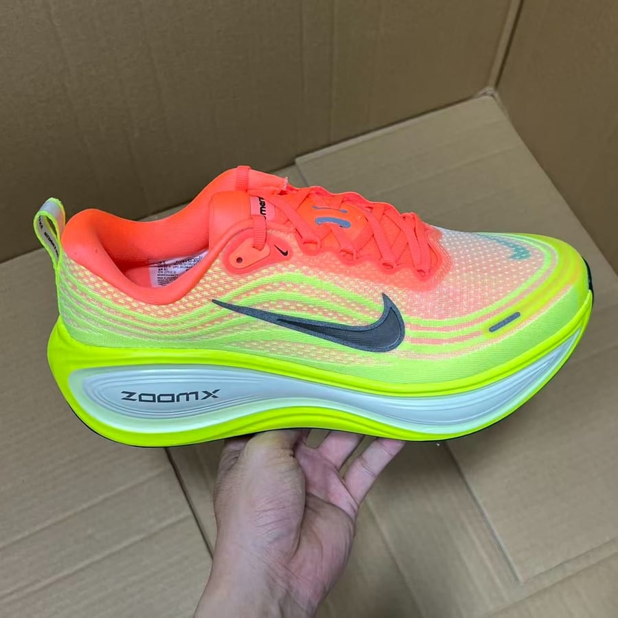 Running Shoes Dn Series
