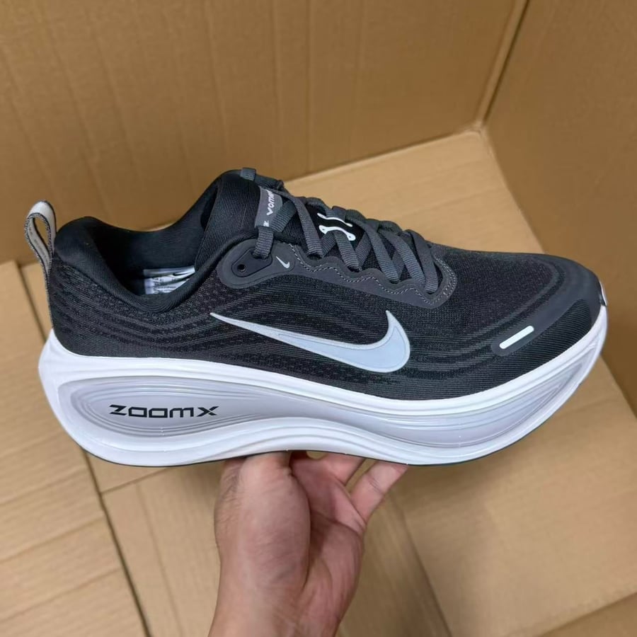 Running Shoes Dn Series