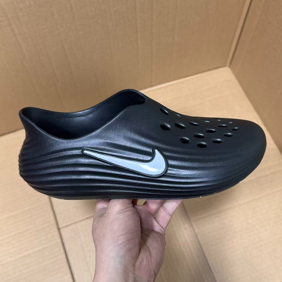 Slides & Sandals GX Nike Clogs Series