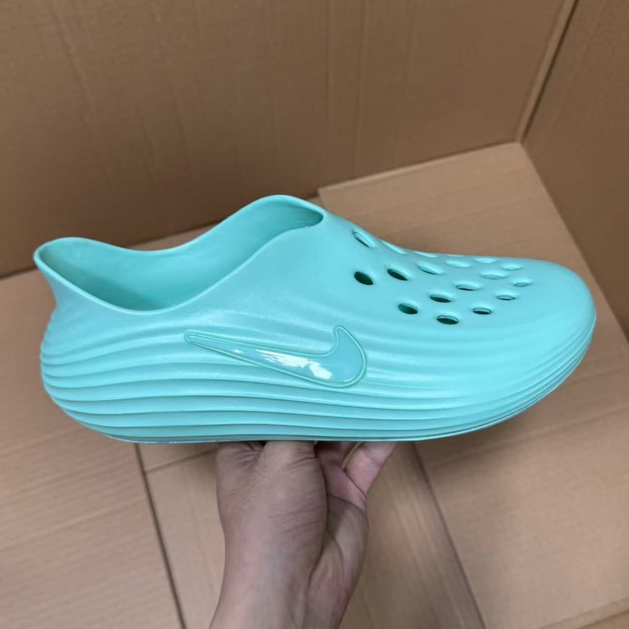 Slides & Sandals GX Nike Clogs Series