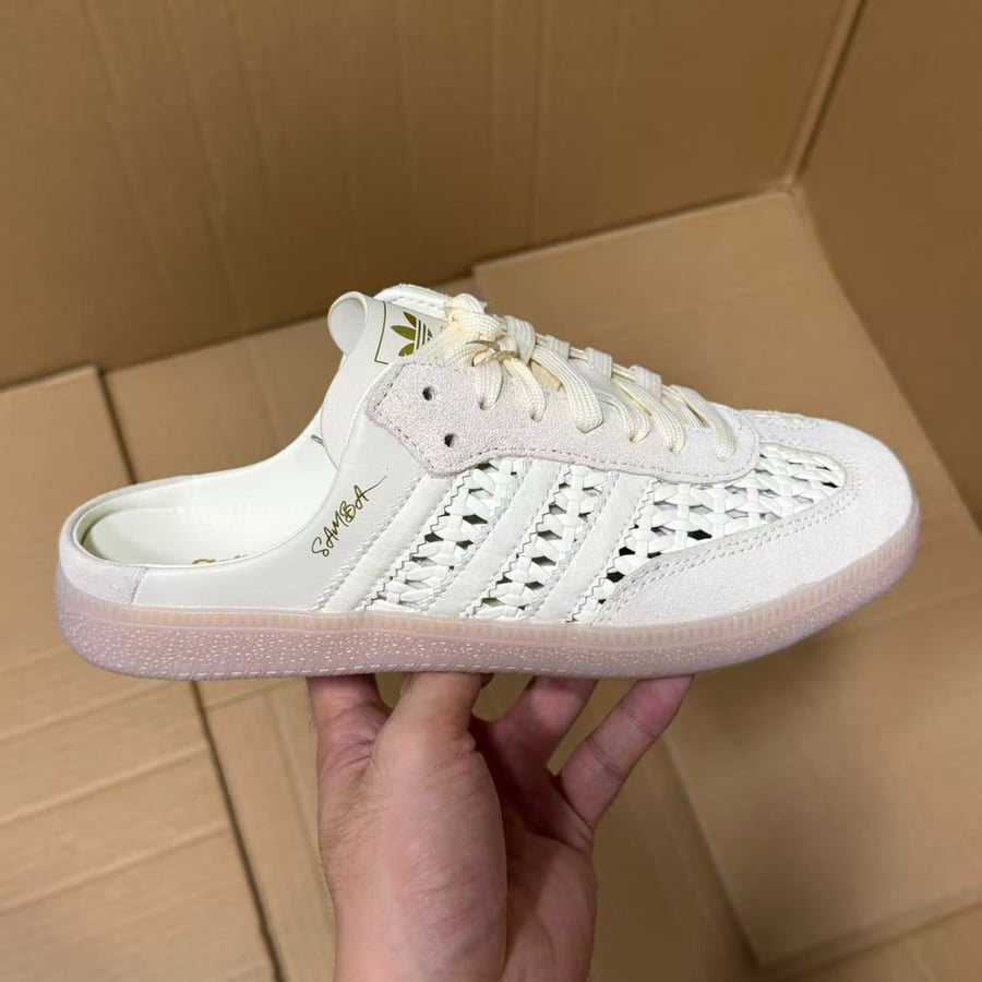 View 3 - Beige