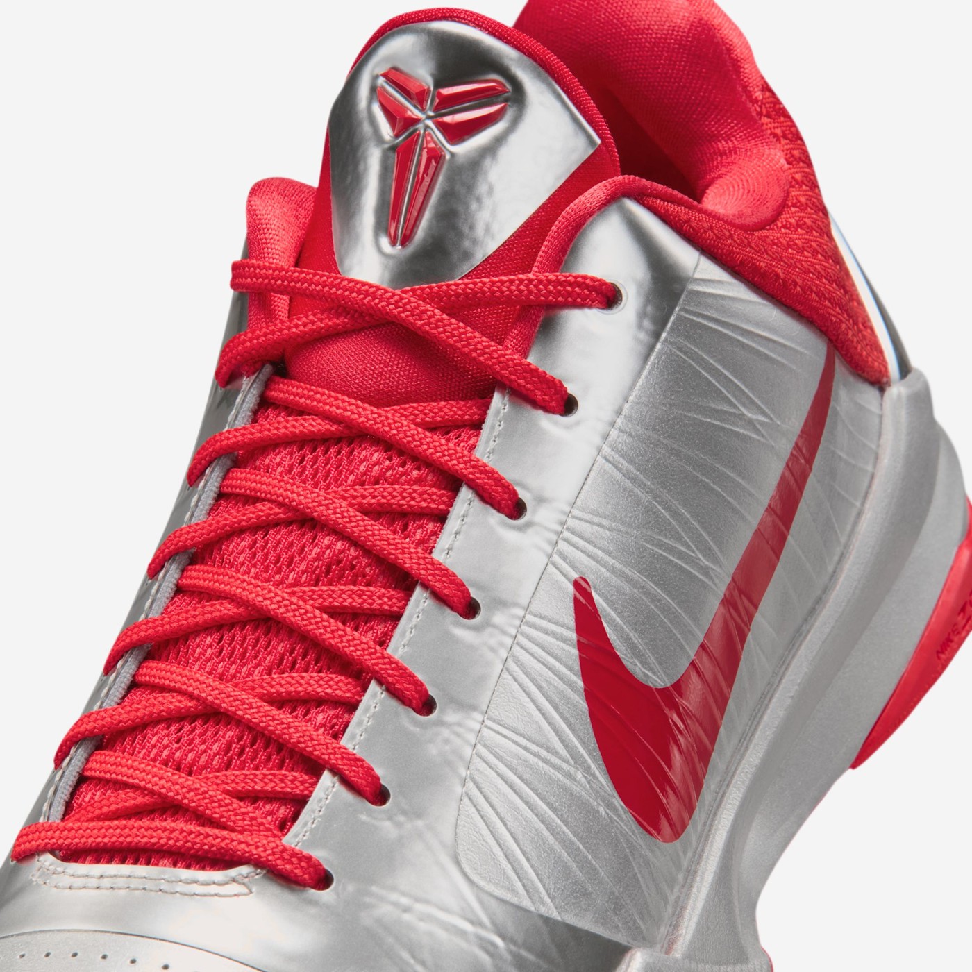 View 8 - Grey / Red