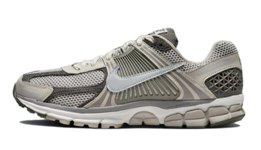 View 4 - Black / Grey