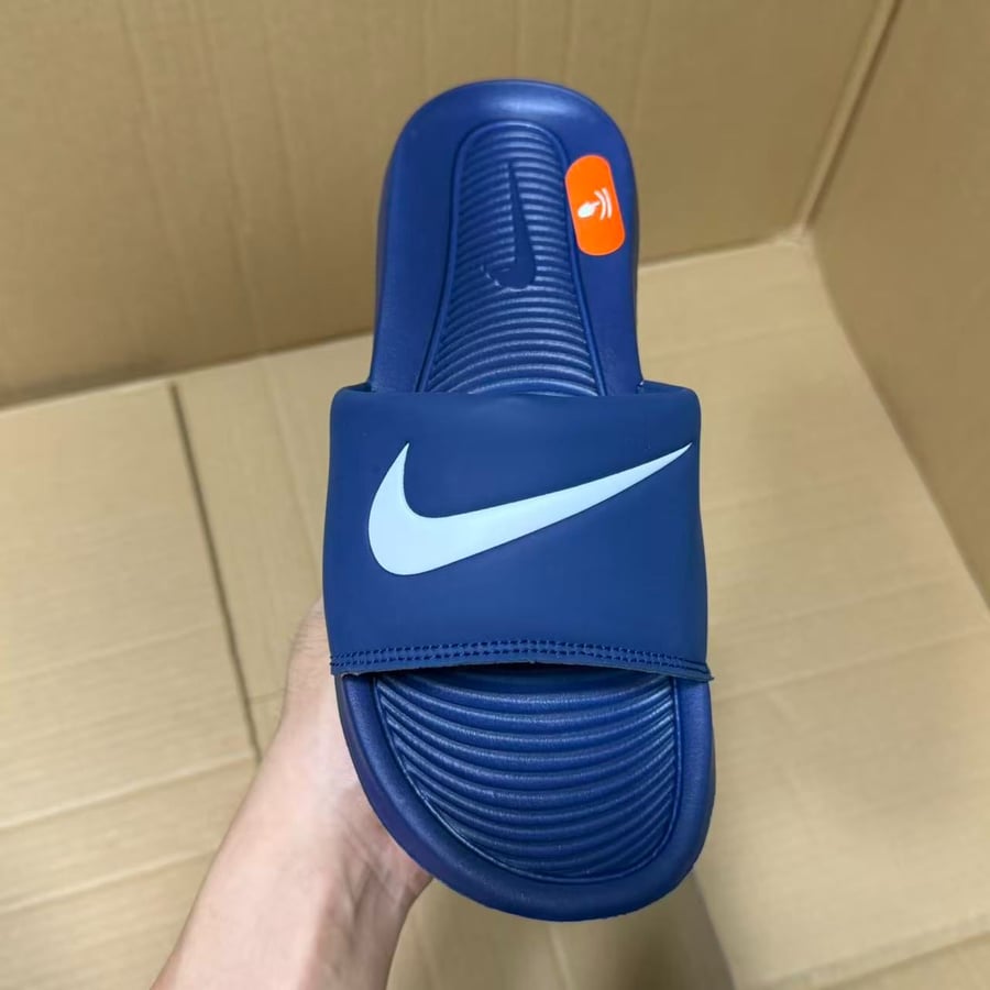 Slides & Sandals Nike Slides Series