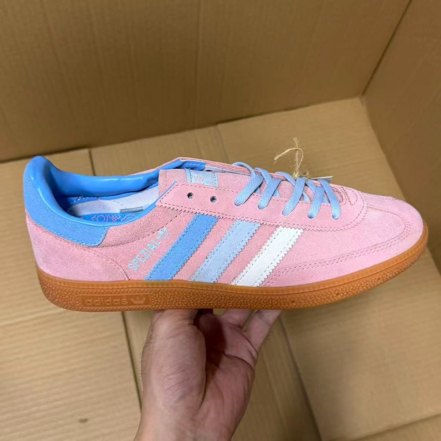 View 5 - Blue / Pink