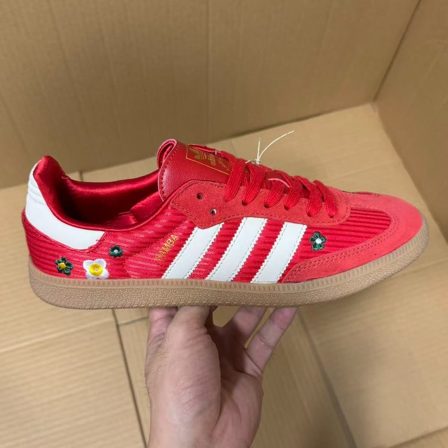 View 7 - Red