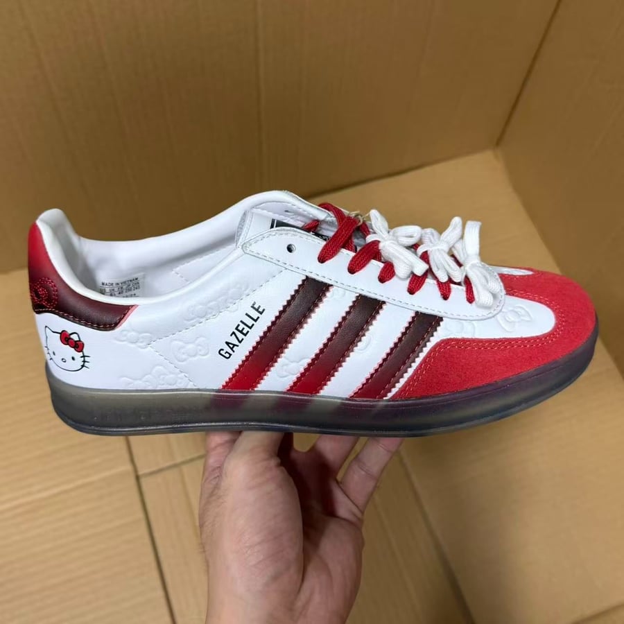 View 8 - White / Red