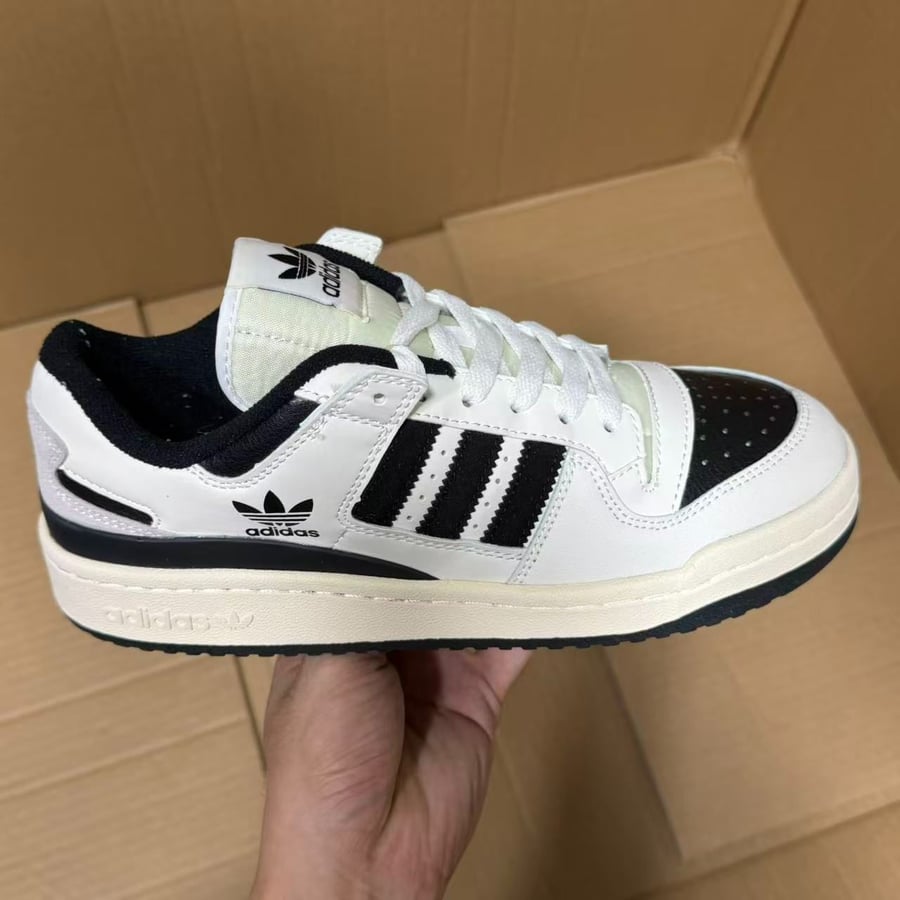 Sneakers T1 Adidas 84 Series
