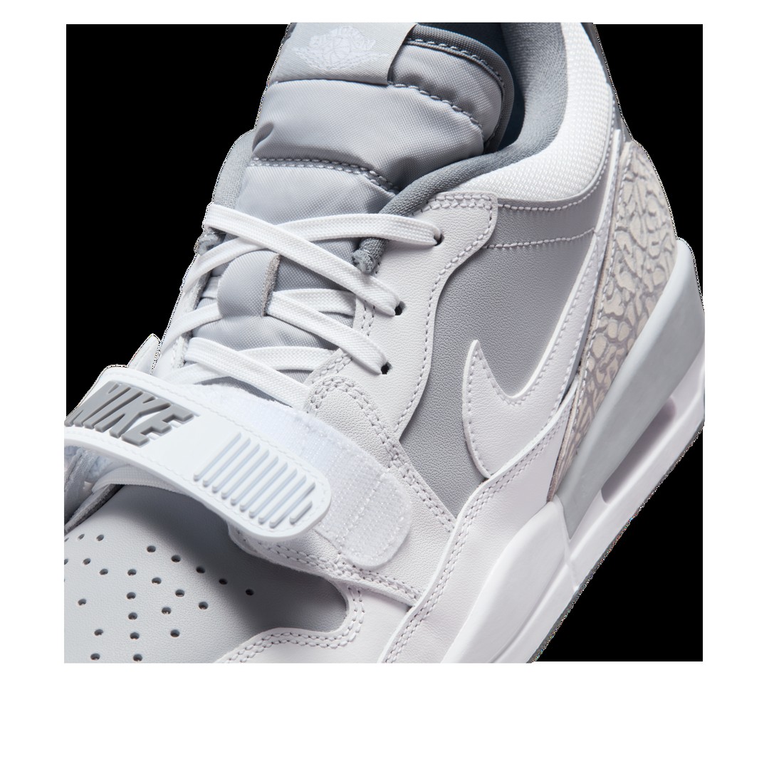 View 12 - Grey