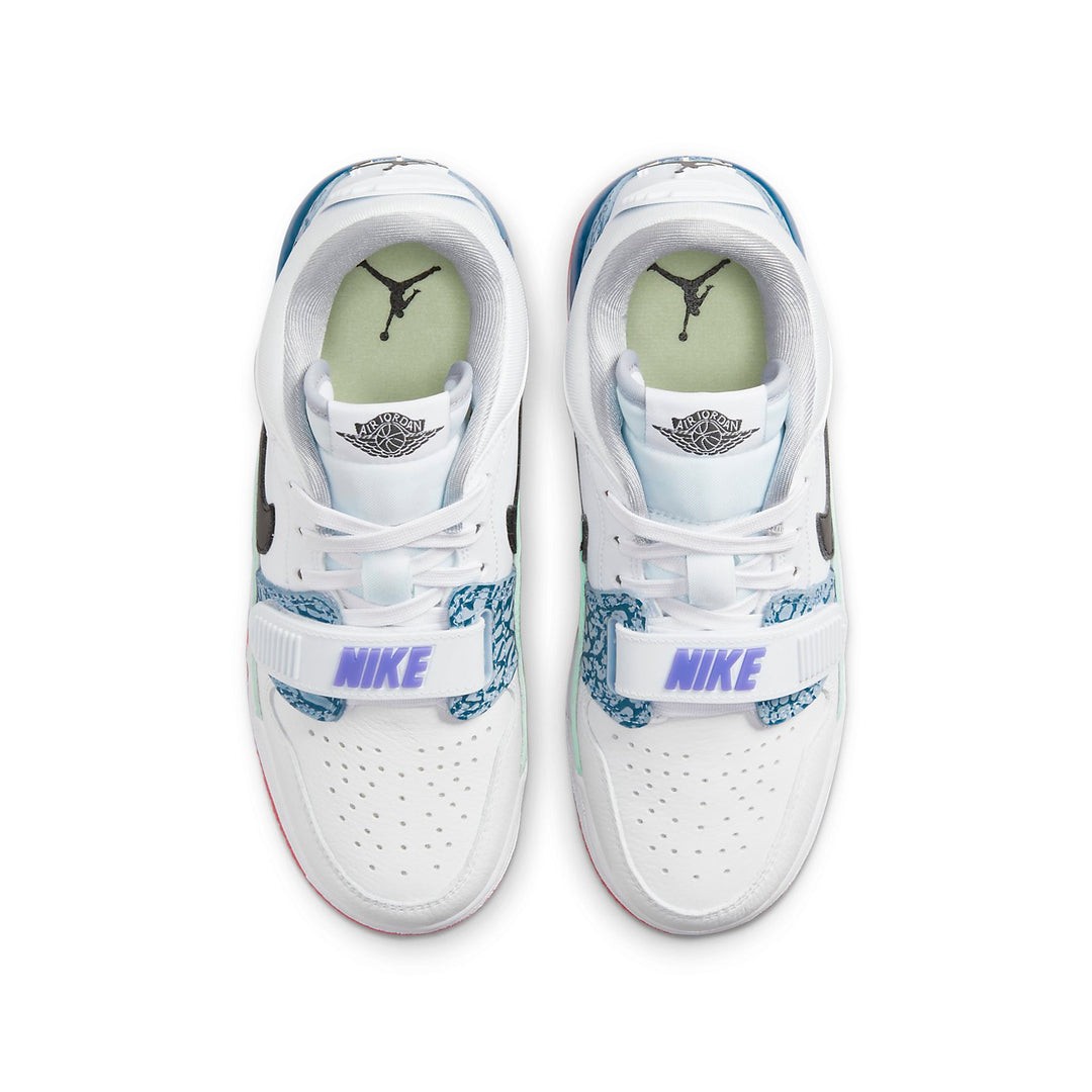 View 25 - White / Blue