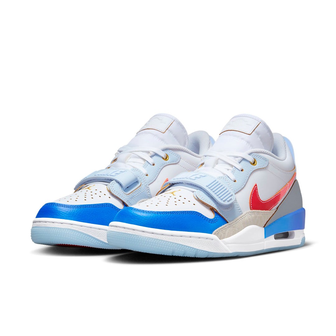 View 31 - White / Blue