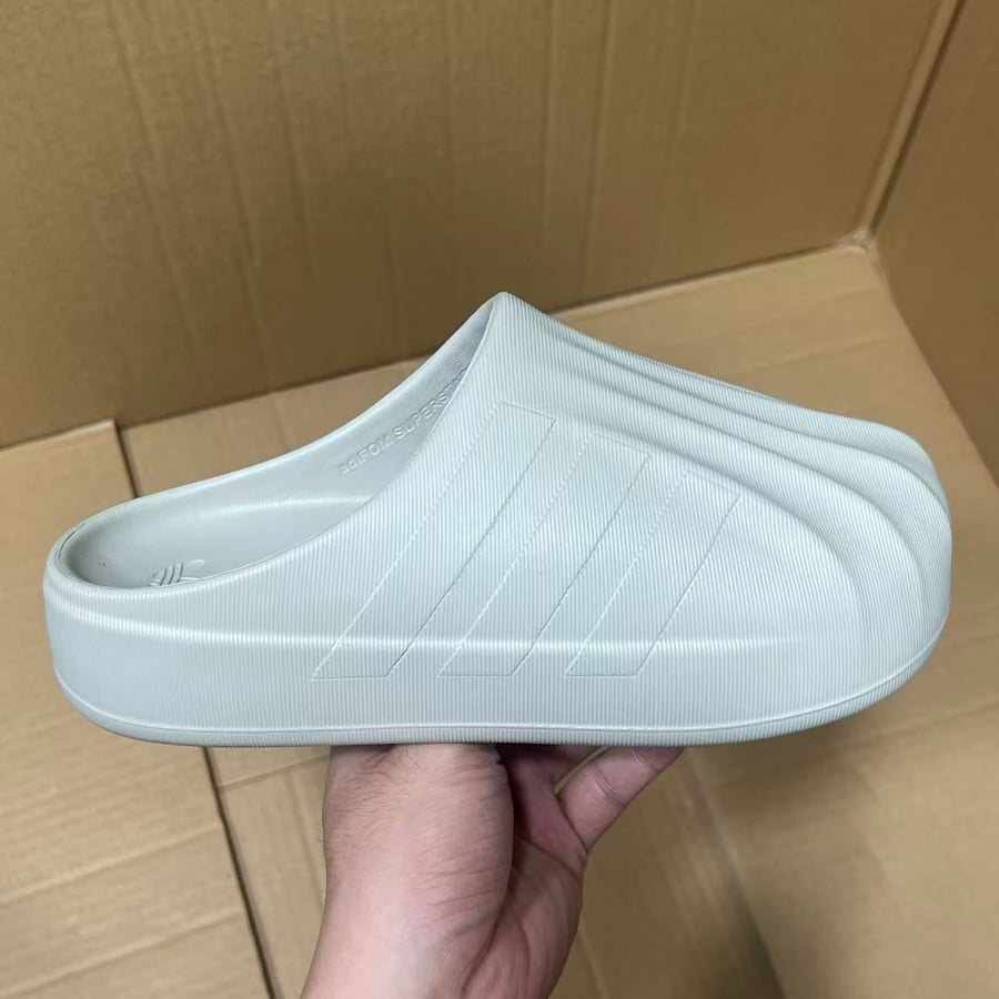Slides & Sandals X Yeezy Foam Runner Clog Slides Series