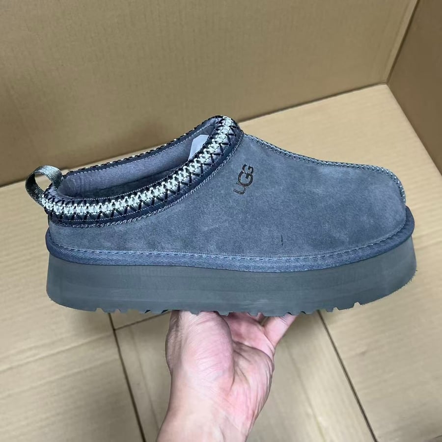 View 6 - Grey