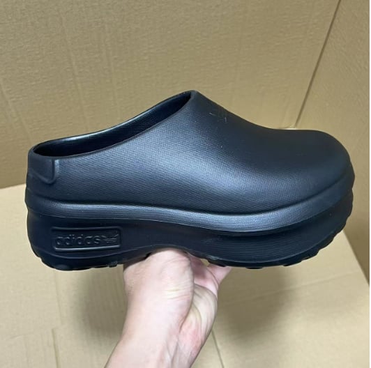 Slides & Sandals X Nike Clogs Series