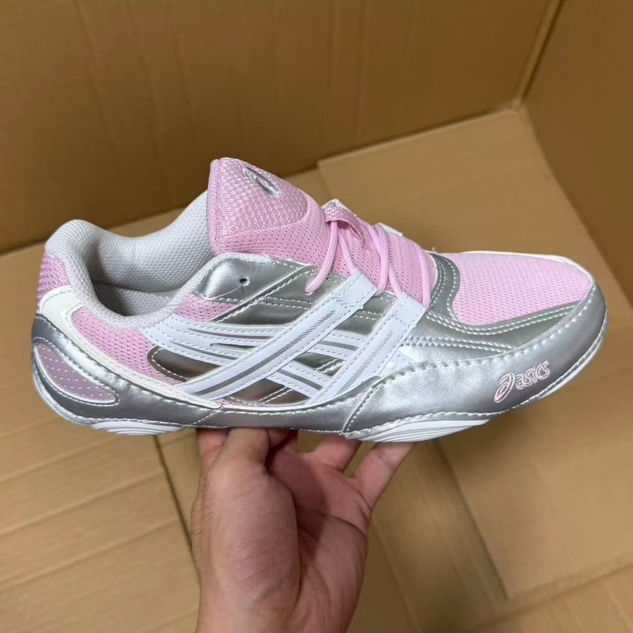 View 6 - Grey / Pink