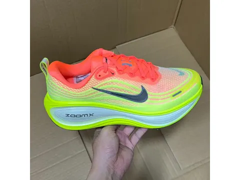 Running Shoes Dn Series
