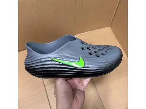 Slides & Sandals GX Nike Clogs Series