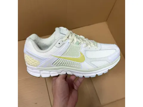 Running Shoes Series
