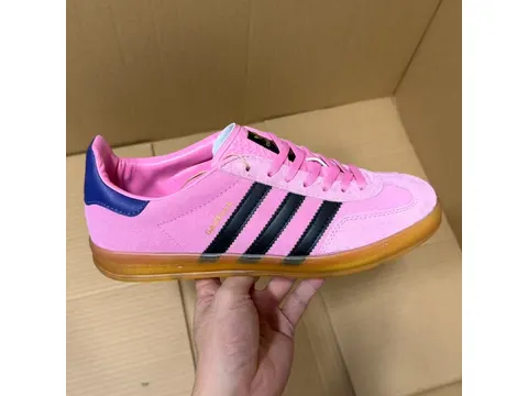 Sneakers N German Trainer Series