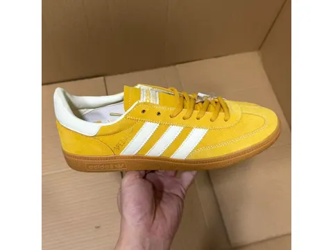 Sneakers N German Trainer Series