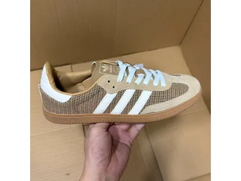 Sneakers N German Trainer Series