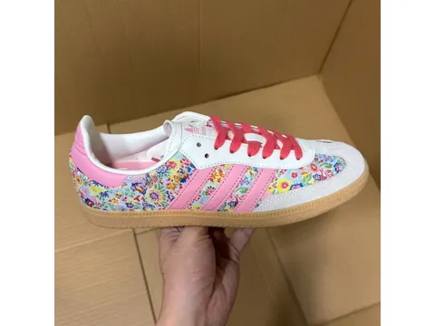 Sneakers N German Trainer Series