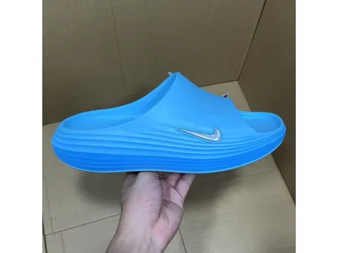 Slides & Sandals X Nike Clogs Series